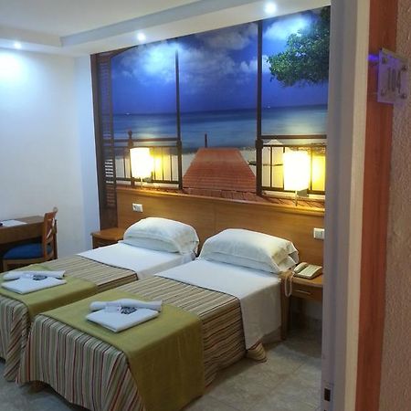 Hotel Vedra San Antonio  Eksteriør bilde
