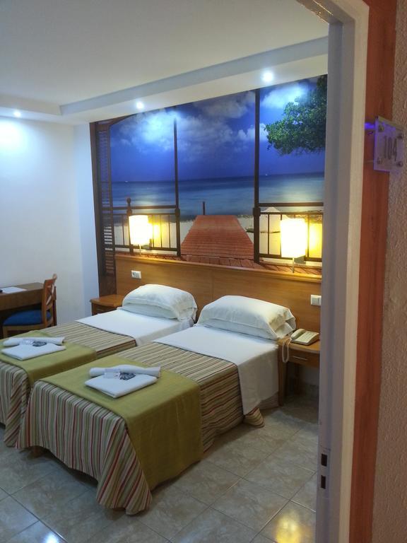 Hotel Vedra San Antonio  Eksteriør bilde